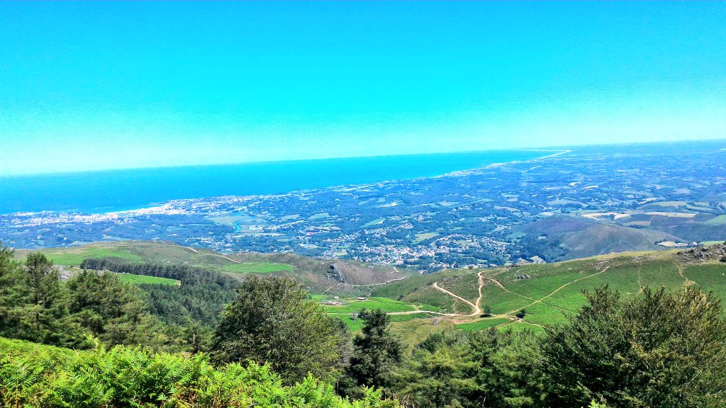 iTravel4Frisbee's tweet photo. Weekend trip through #Navarro and the French Basque Country #Basquing #TravelSkills #SoGreen #BreathtakingViews https://t.co/1v5mR8ESkO