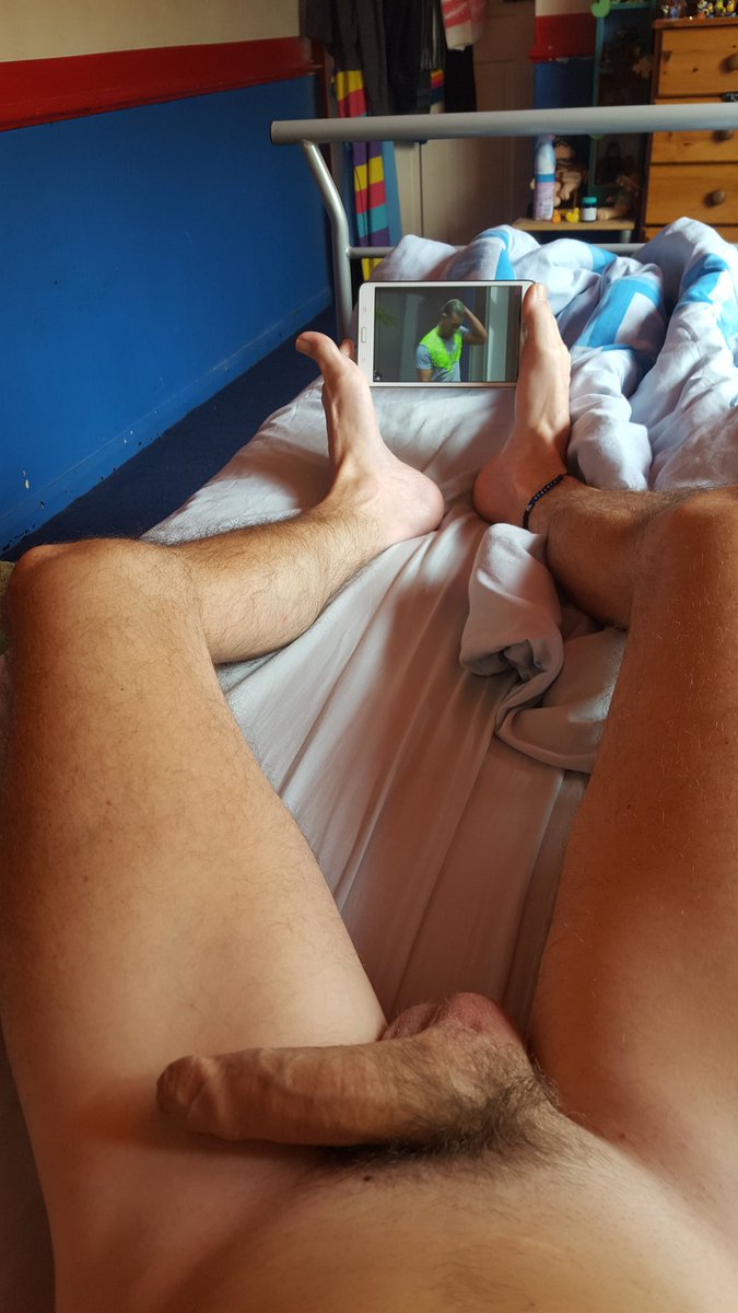 speckyfrog's tweet image. Cant sleep so catchin up on last nights BB😁