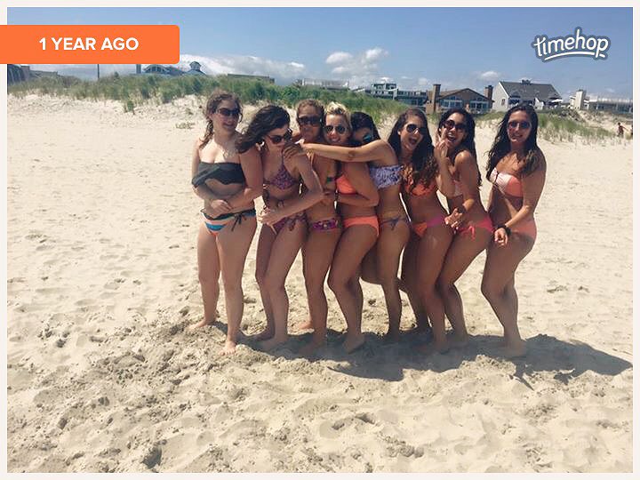 MARINAra_sauce_'s tweet photo. why aren't my psarakia together again 😥🐠💕 @christina_howie @casscic @frescaaa_ #IV2014 #IVagape https://t.co/sKCCM1jsC5