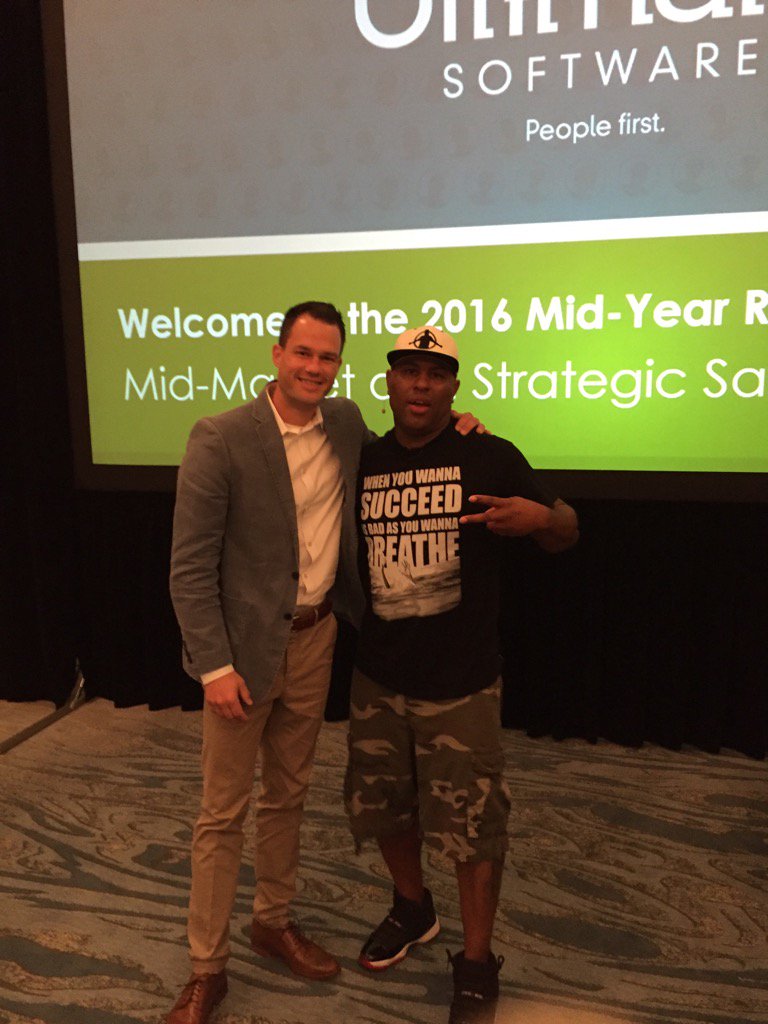 AaronKoles's tweet photo. Thank you @Ericthomasbtc for all you do and spending time with us in MIA! @UltimateHCM https://t.co/BOH1uwQWa0