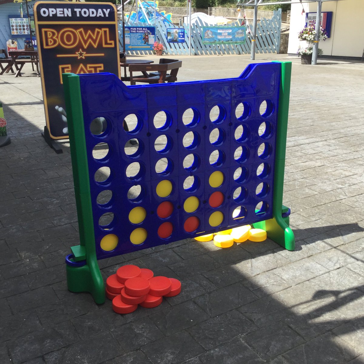 Come &amp; play our FREE Giant Connect 4 all summer long! Visit goo.gl/Zn1VtQ for a list of our events #Devon