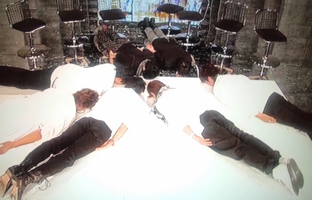 muwatanUsmap's tweet photo. お願いしますよ～(  ；∀；)
KinKi Kidsもまた出て下さいな～！
#月曜日はスマスマが見たい #SMAP https://t.co/hJdFYFEtXP