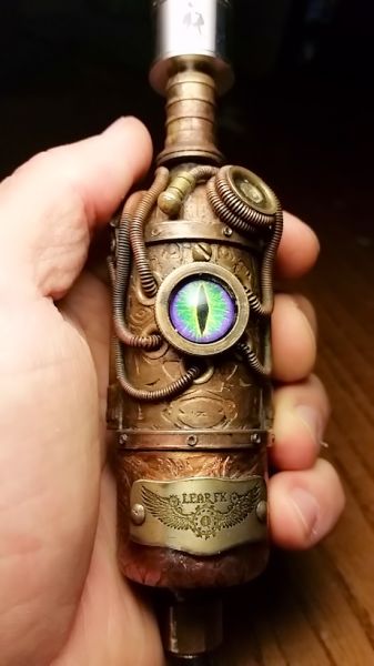 VapeProviders's tweet photo. What a great looking antique vape https://t.co/YlodWuiWHv