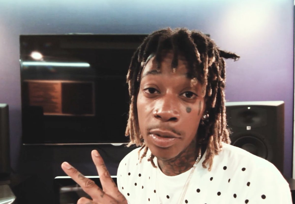 TheJBLpro's tweet photo. Inside @wizkhalifa #studio w/ his #JBLPro #LSR6328P monitors and #LSR6312SP subs [WATCH] https://t.co/LZ3YjQG4S5 #ad https://t.co/2G0UtHBqN3