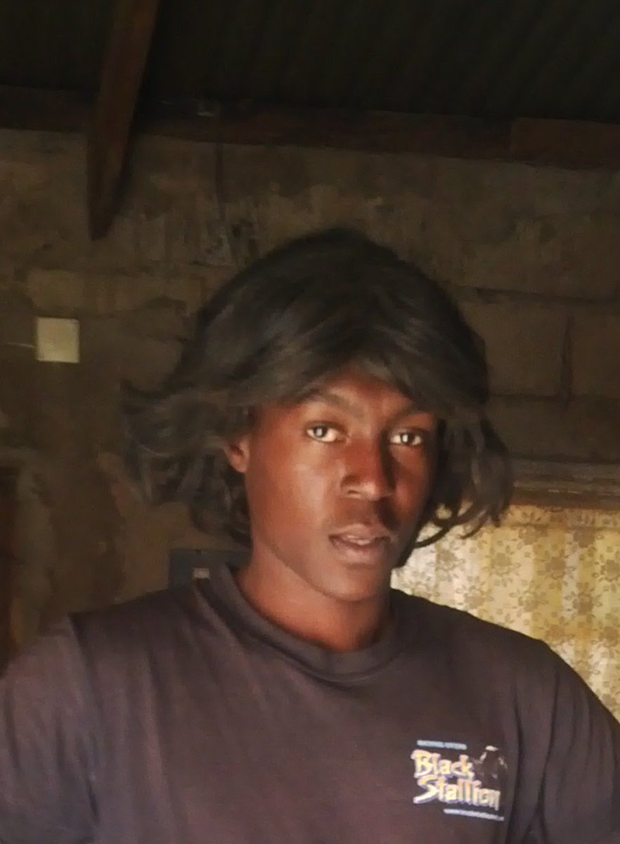 clesiozibia2's tweet image. Lady