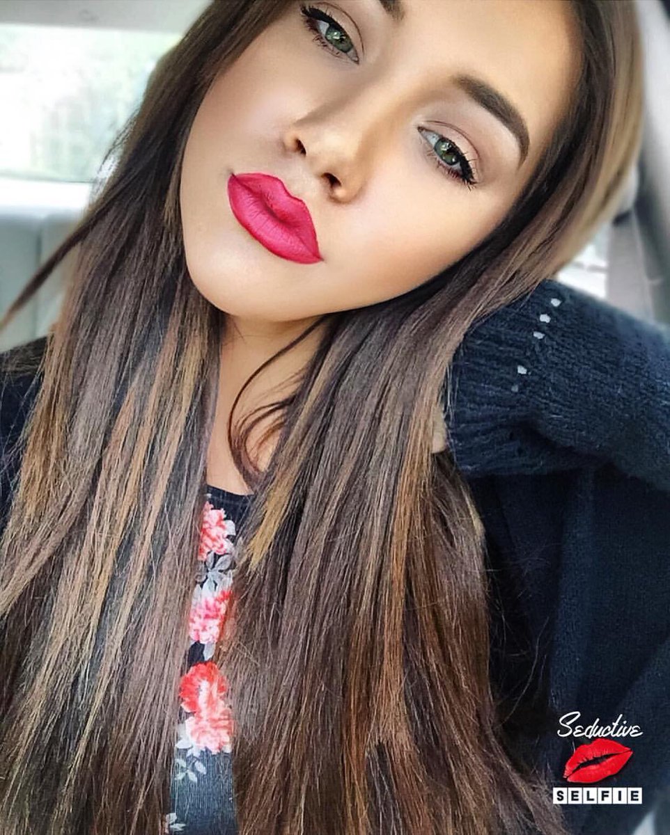 selfieseduction's tweet photo. Seductive💋 Selfie📱 by  @salemscissorhands #selfie #girl #camgirl #model #promotion #fashion #fitspo #nsfw #bikini https://t.co/TUS6PsxLm1