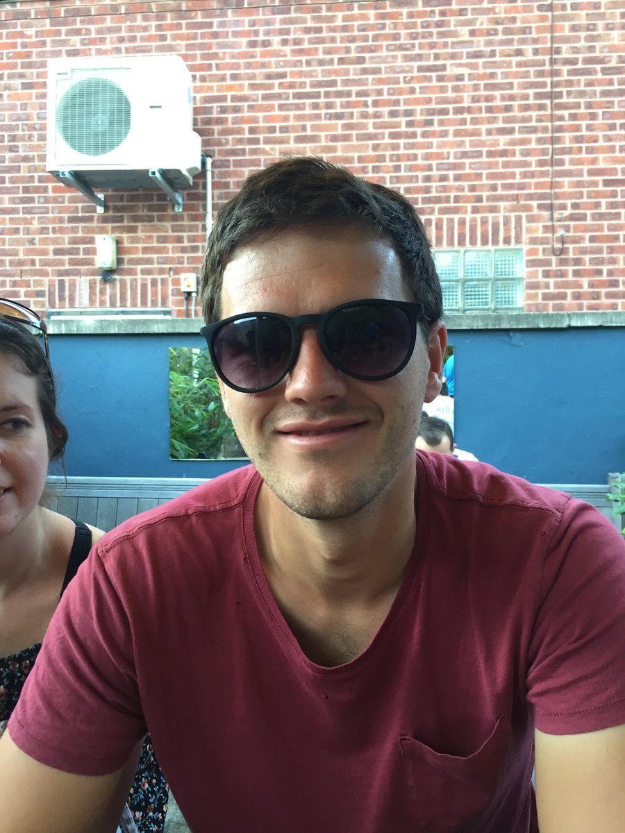 smalltalkrobot's tweet image. Guess who's back?!