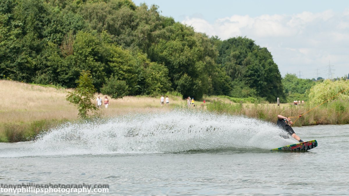 tonytriumph's tweet photo. @rothervalley @rothervalleyws looked like everyone was having fun. #sigma #105os #wronglens #performance :-) https://t.co/g7iSzcyJwy