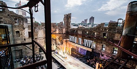 MCSummerOpera's tweet image. Want to sing in this grand outdoor space? Auditions for #MCSOpera&apos;s 6th season are this week millcitysummeropera.org/get-involved/