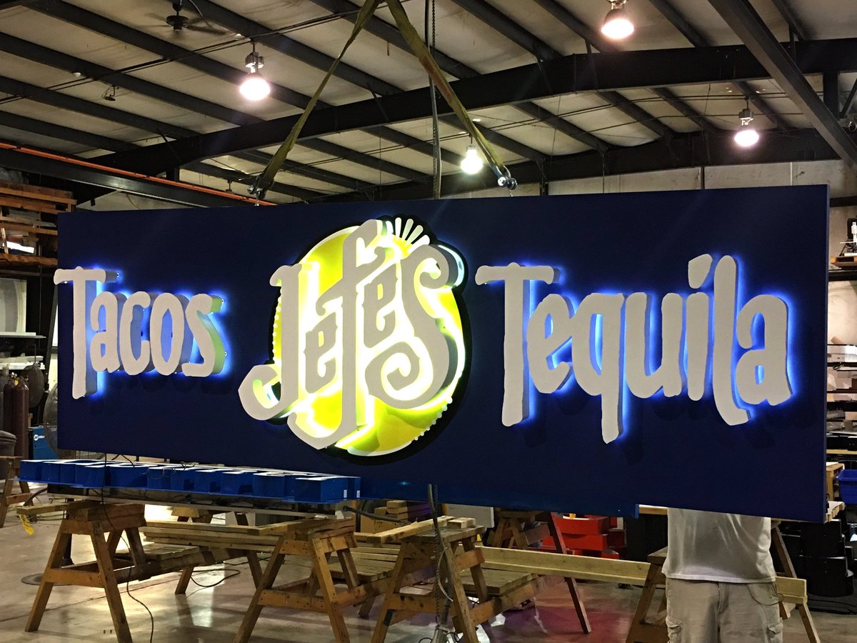 SignFabInc's tweet photo. Our #FeaturedSign comes from Whiteway Neon of Atlanta, GA! #ChannelLetters #Signs https://t.co/uZRaDlFehE