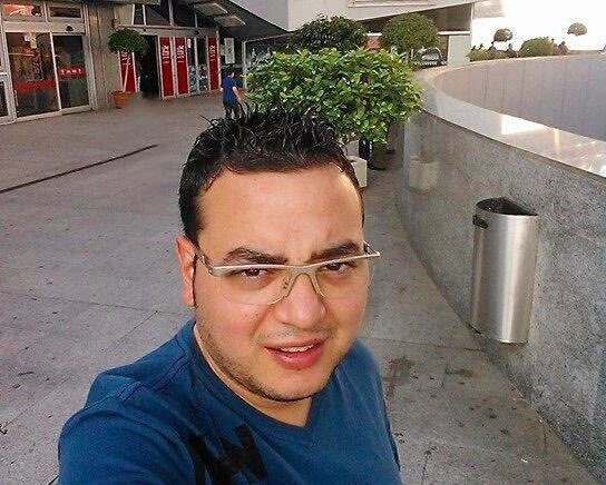 carlos_hidalgo2's tweet photo. Por favor RT. Johan lleva varios días desaparecido. Si alguien sabe algo de el, comuniquelo a la Policía https://t.co/DhXVIdOy9t