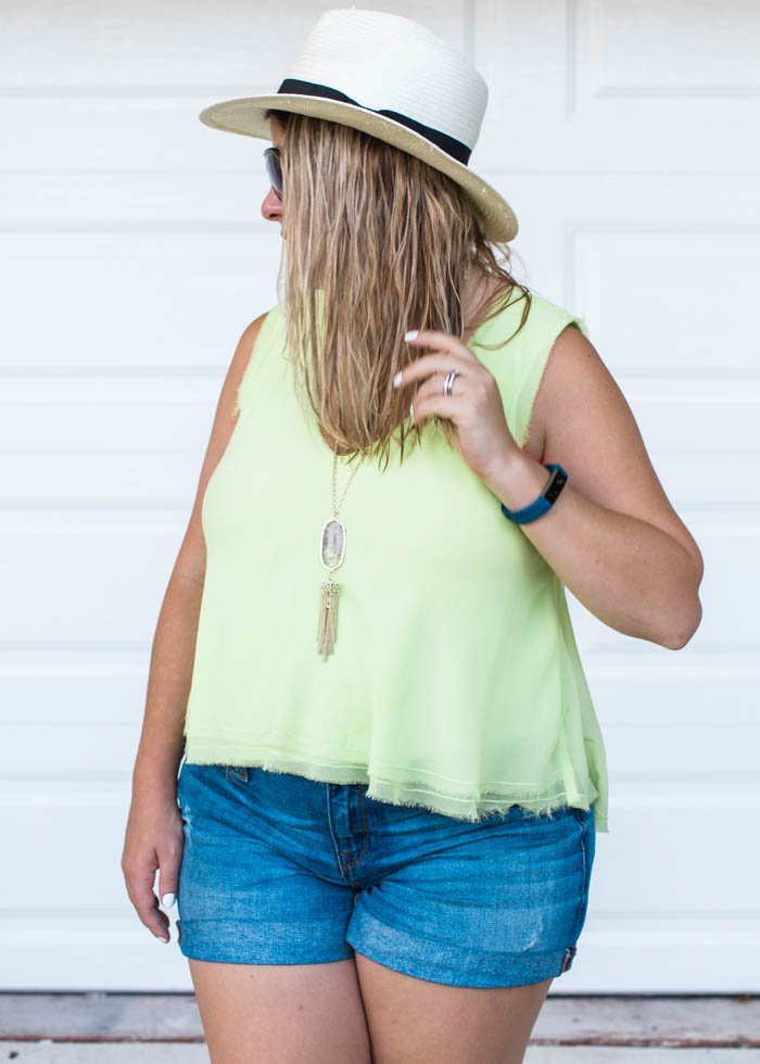 april_golightly's tweet image. Hem your #summer #shorts with @ScotchProducts  #WardrobeSolutions AD aprilgolightly.com/how-to-hem-sum…