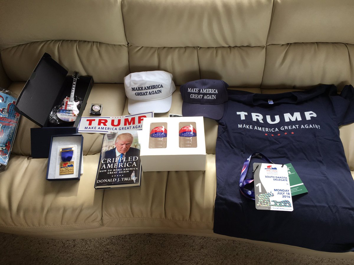 1,300 miles and we made it to the #RNCinCLE