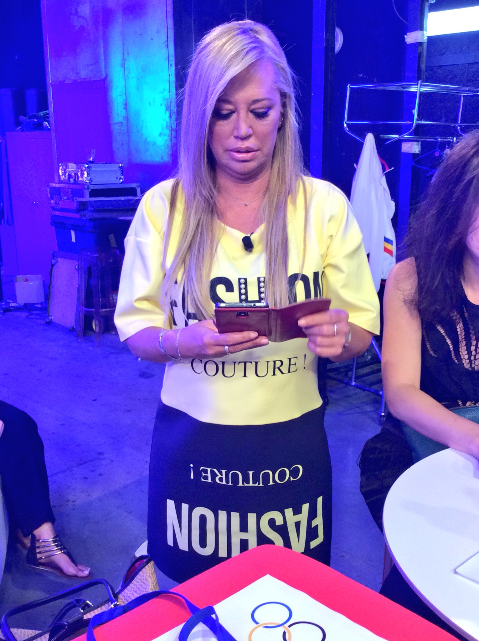 Sálvame Oficial on Twitter "Parece que Belén está leyendo Twitter