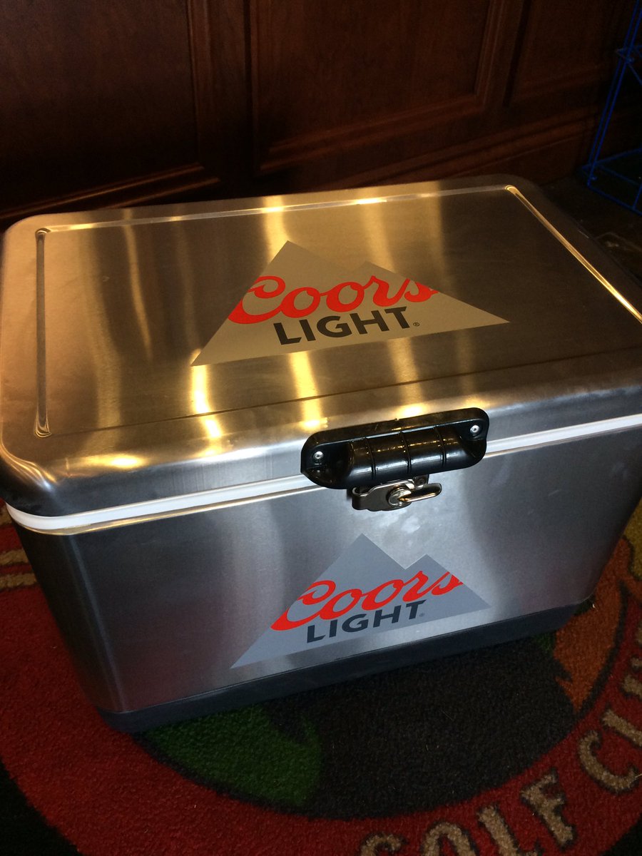 Congrats to Ruben Castaneda who chose henrik stenson to win the open! Enjoy the new cooler!