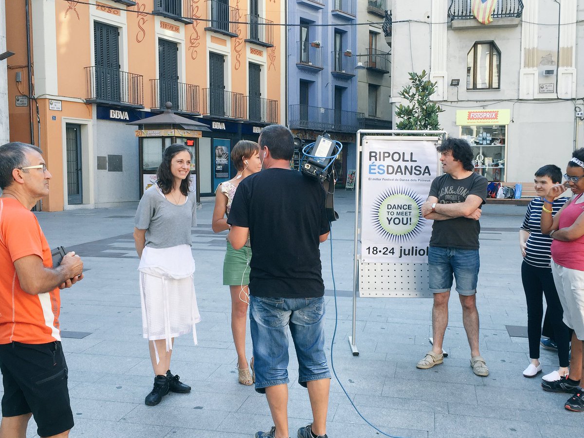 Ester Forment, directora de #ripollesdansa, explica als mitjans locals la col.laboració d'enguany amb <a href="/fundaciomap/">Fundació MAP</a>