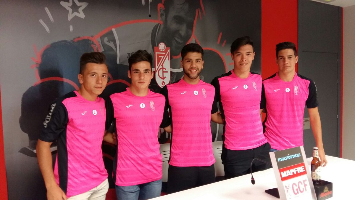 Estos son los cinco fichajes para el Juvenil DH y Juvenil Nacional procedentes del <a href="/CD_SantaFe/">C.D. Santa Fe</a> (vía: <a href="/CanteraNazari/">Granada CF Cantera</a>)