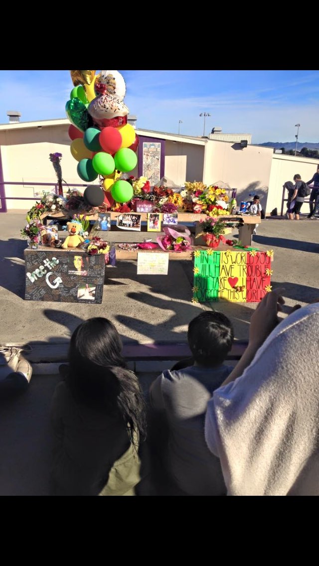 shhaawwnnnn's tweet photo. Happy birthday Bree ! Party hard up there ! We all Love and Miss you ! #forbree #breetheG https://t.co/FEOtkpPeZc