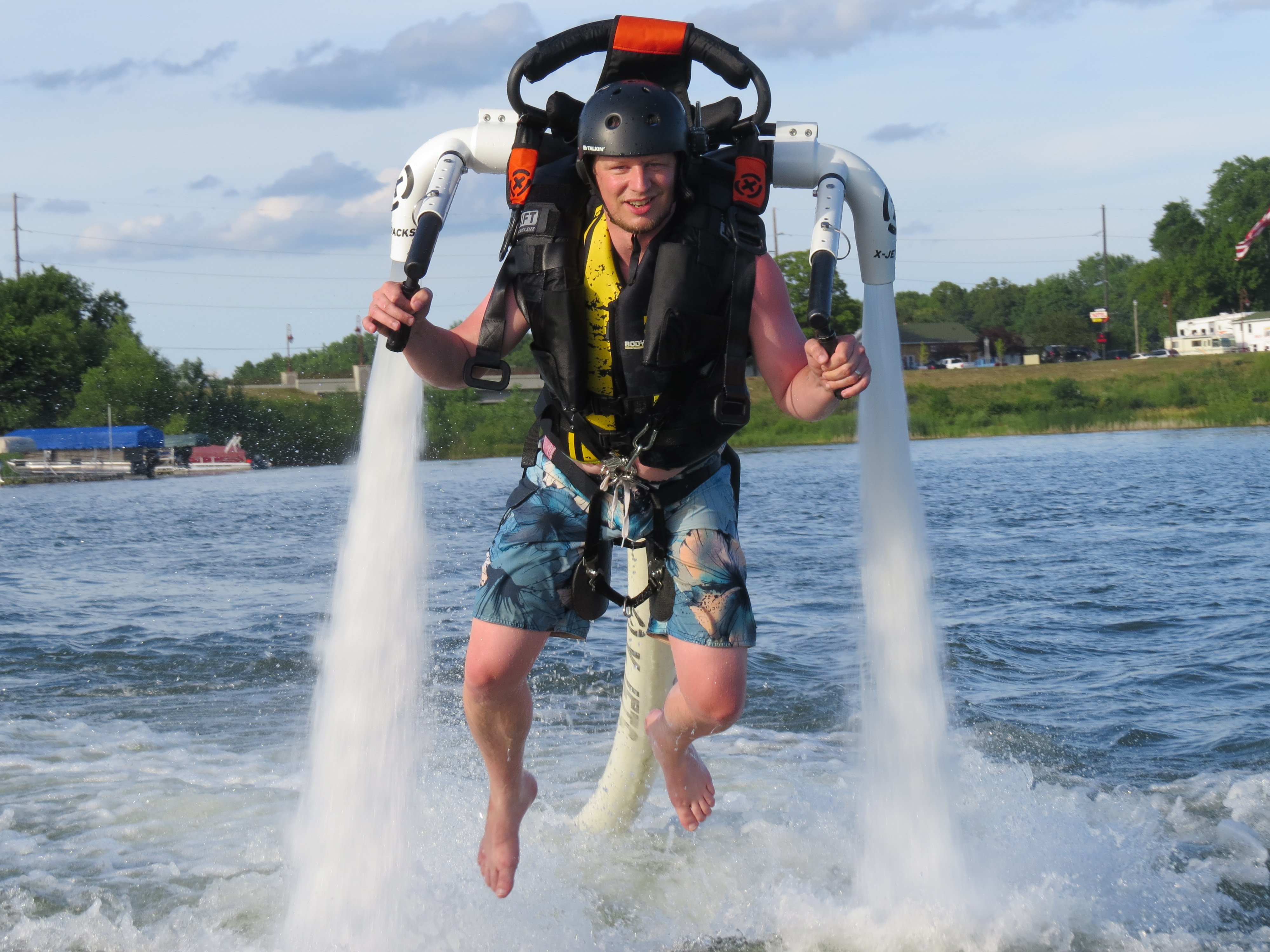 Fly out of the water with Jetpack Midwest rentals – Twin Cities