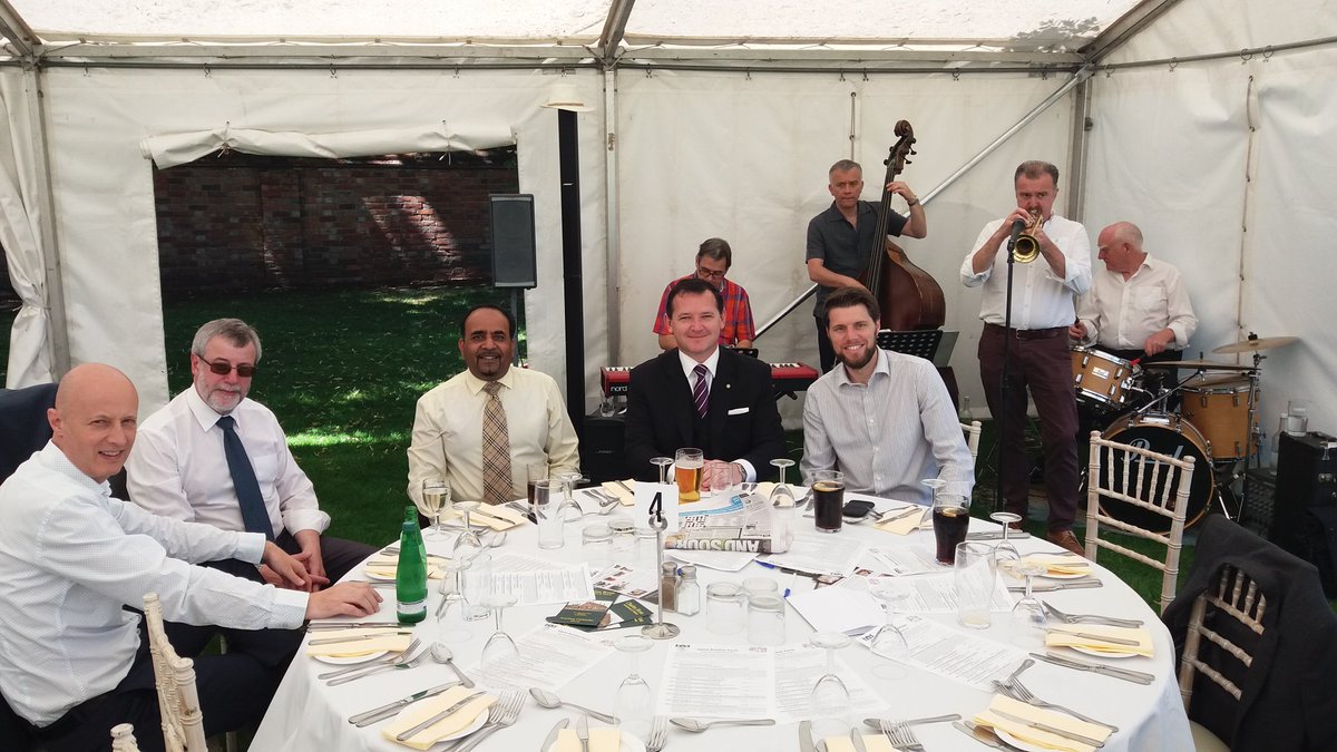 Great day had by all @ Bedford Corporate Cricket Day <a href="/MartinBlower/">Martin Blower</a> <a href="/MajShabir/">Maj Shabir</a> Nick Willis of <a href="/georgehayca/">George Hay Chartered Accountants</a> #bgemids