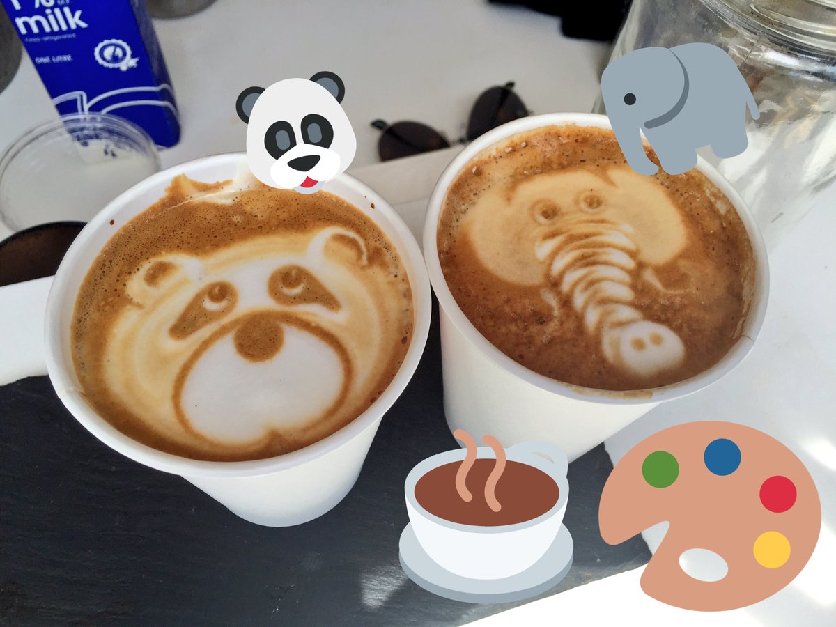 How about this #latte art from Toronto's best latte artist <a href="/tokyo_smoke/">Tokyo Smoke</a> #Toronto