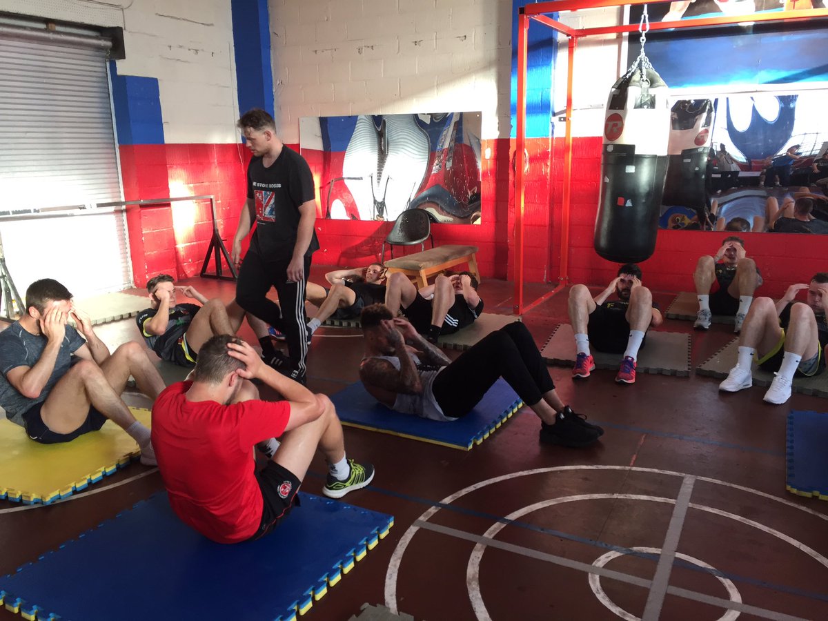 mrmjansen's tweet photo. @chorleyfc @davejennings238 @jenningsgym #sweatingblood https://t.co/Xiw6Pg7kx6