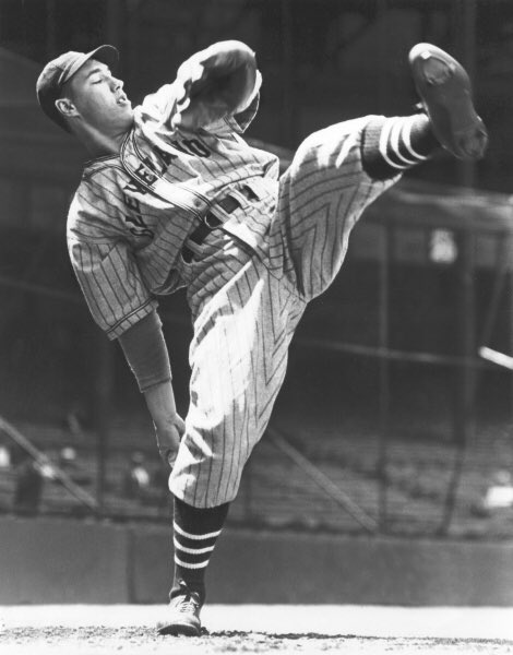 BaseballQuotes1's tweet photo. I just reared back and let them go. -Bob Feller https://t.co/px3roXkjve