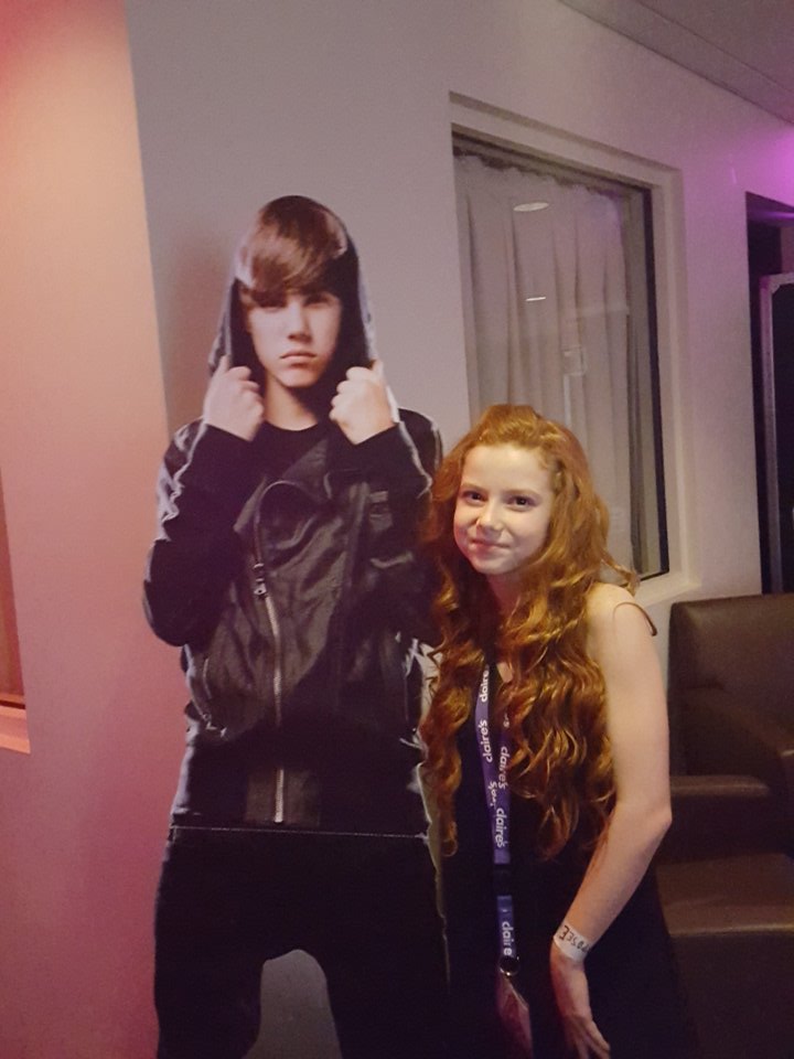 ImTheFrancescaC's tweet photo. @justinbieber I want my pic with real JB https://t.co/684XYh1Cpq