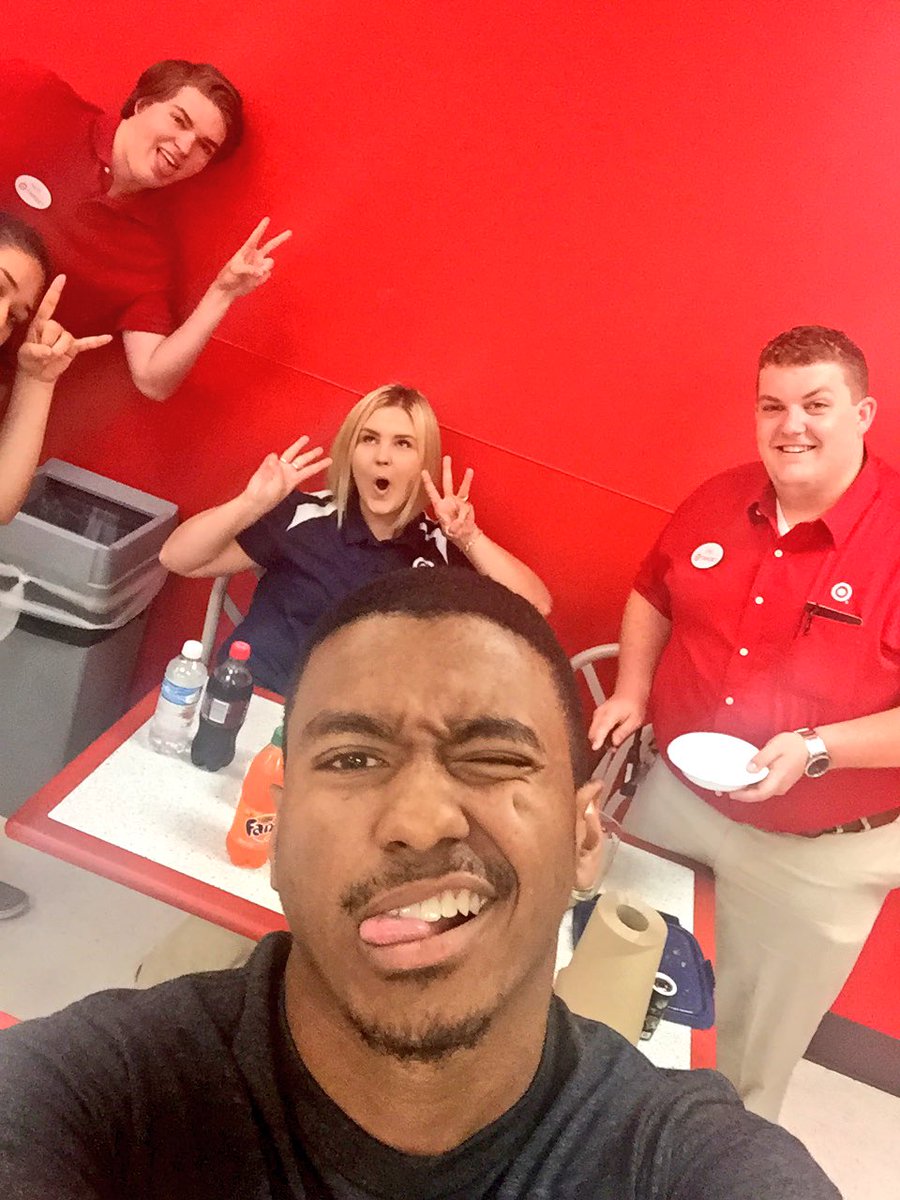 Alex Landry tweet media