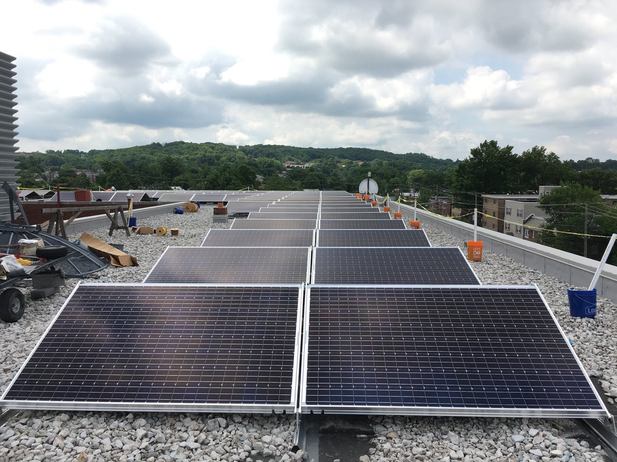 DCDGS's tweet photo. Great News! @KramerMiddle — our eighth of 50 DGS Solar Sites — has just gone LIVE! #RenewableDC https://t.co/QFMpXwJlto
