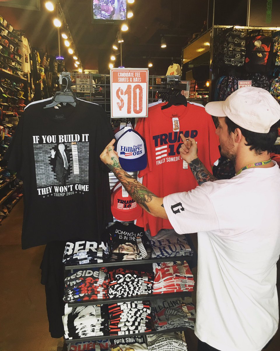 Hey <a href="/realDonaldTrump/">Donald J. Trump</a>, fuck you loser