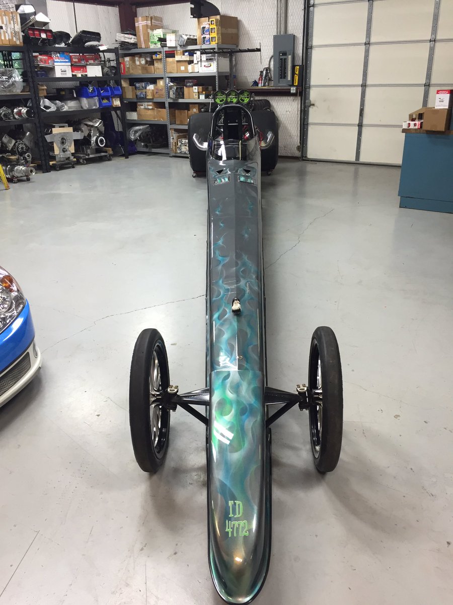 Outlaw4900's tweet photo. We got BLOWN! With this new 272" spitzer top dragster and 540" BBC with a 14-71 SSI blower! #BlessedAndGrateful https://t.co/wMO4i2JrDh