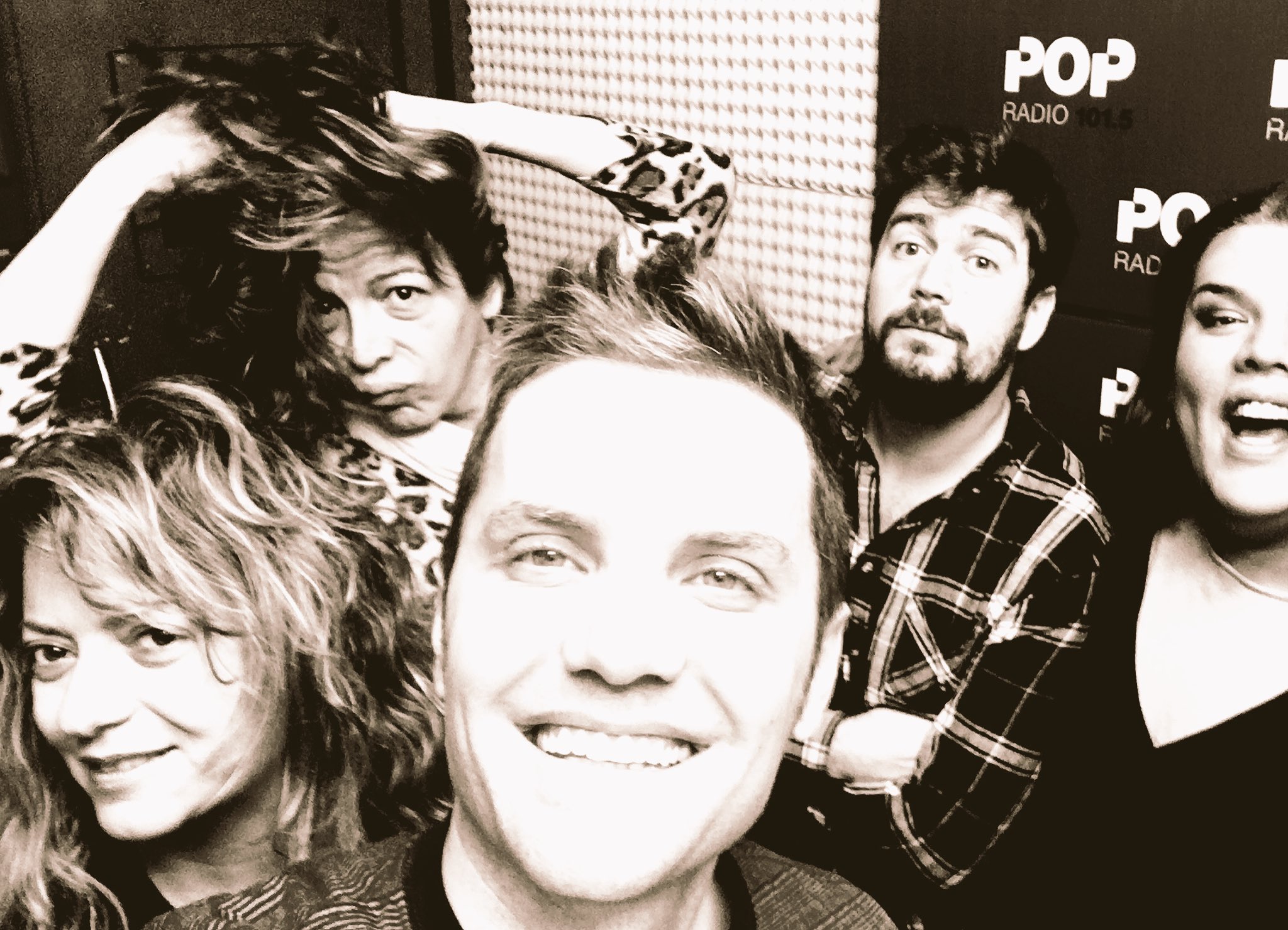 SANTIAGO DEL MORO on Twitter: "Ya! FM POP101.5 # ...