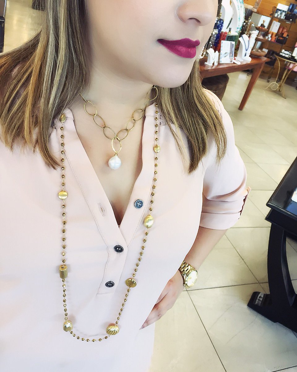 karlas_mcallen's tweet photo. Wear your #goldlayers this summer! Get this fabulous from our #karlascollection #stylebykarlas #summerlayers https://t.co/MiAhwBxEXj