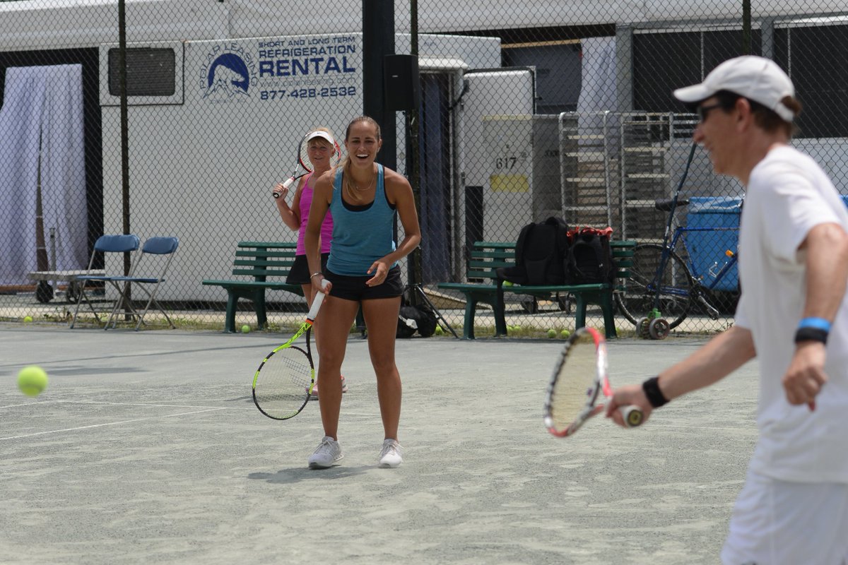 MONICA PUIG - Página 9 Cnr_U0pW8AEmCqS