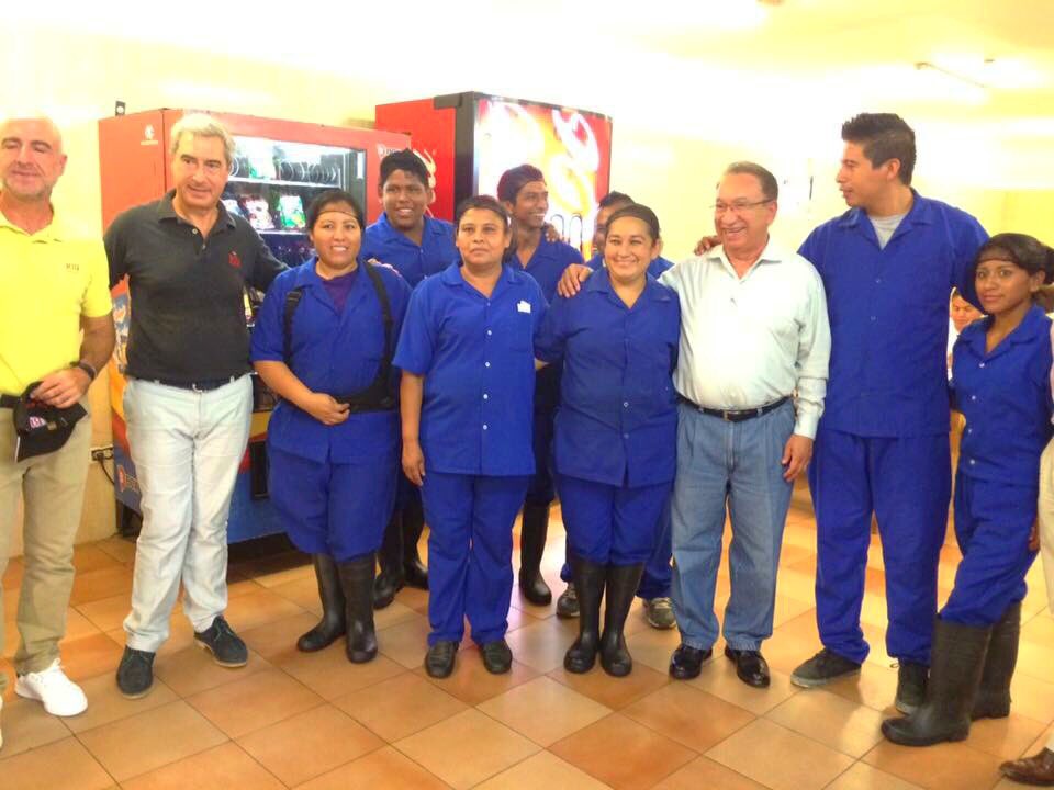 IsaiasGCroc's tweet photo. Buenas tardes amigos, excelente semana.
Hoy visito a mis compañeras y compañeros gastronómicos de Los Cabos, #BCS. https://t.co/MsWisqOGes