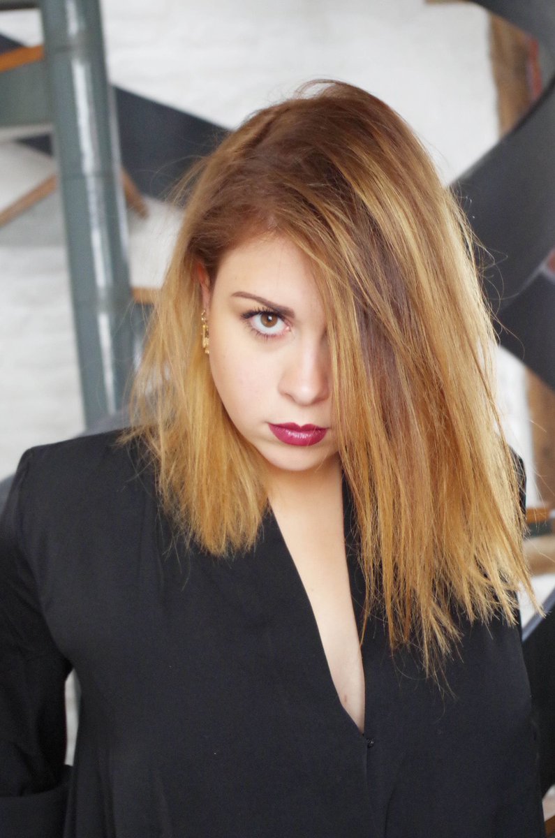 Petit look d'une râleuse tout de noir vêtue !
>ouimme.com/2016/07/le-noi…