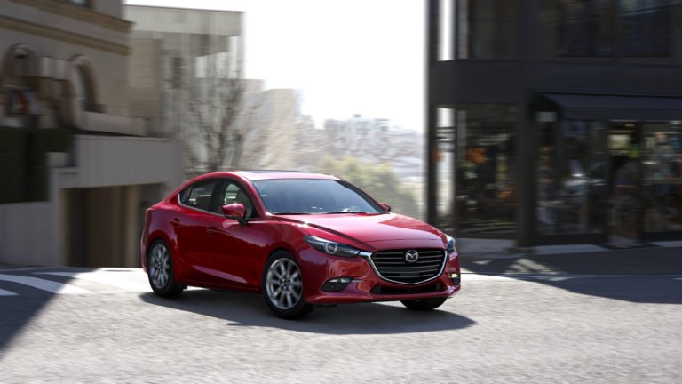 soloautos's tweet photo. @MazdaOficial presenta el nuevo #Mazda3 con #GVectoringControl, llegará a finales de año https://t.co/1geg2gbtMw https://t.co/q2ki8WyWGk