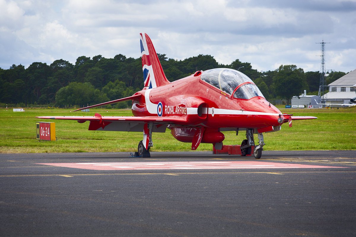 CameraWalks's tweet photo. #RedArrow awaits take off @ #Farnborough Airshow 17th July 2017 https://t.co/61iyhfBVID