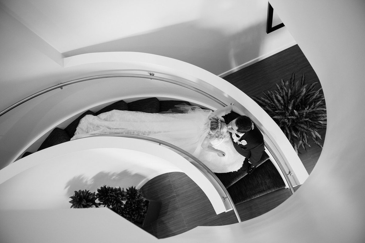 When art and fashion meet... #magic

#isabellebridal photography #rodrigovarela #miami

ow.ly/rXDl302miZ9