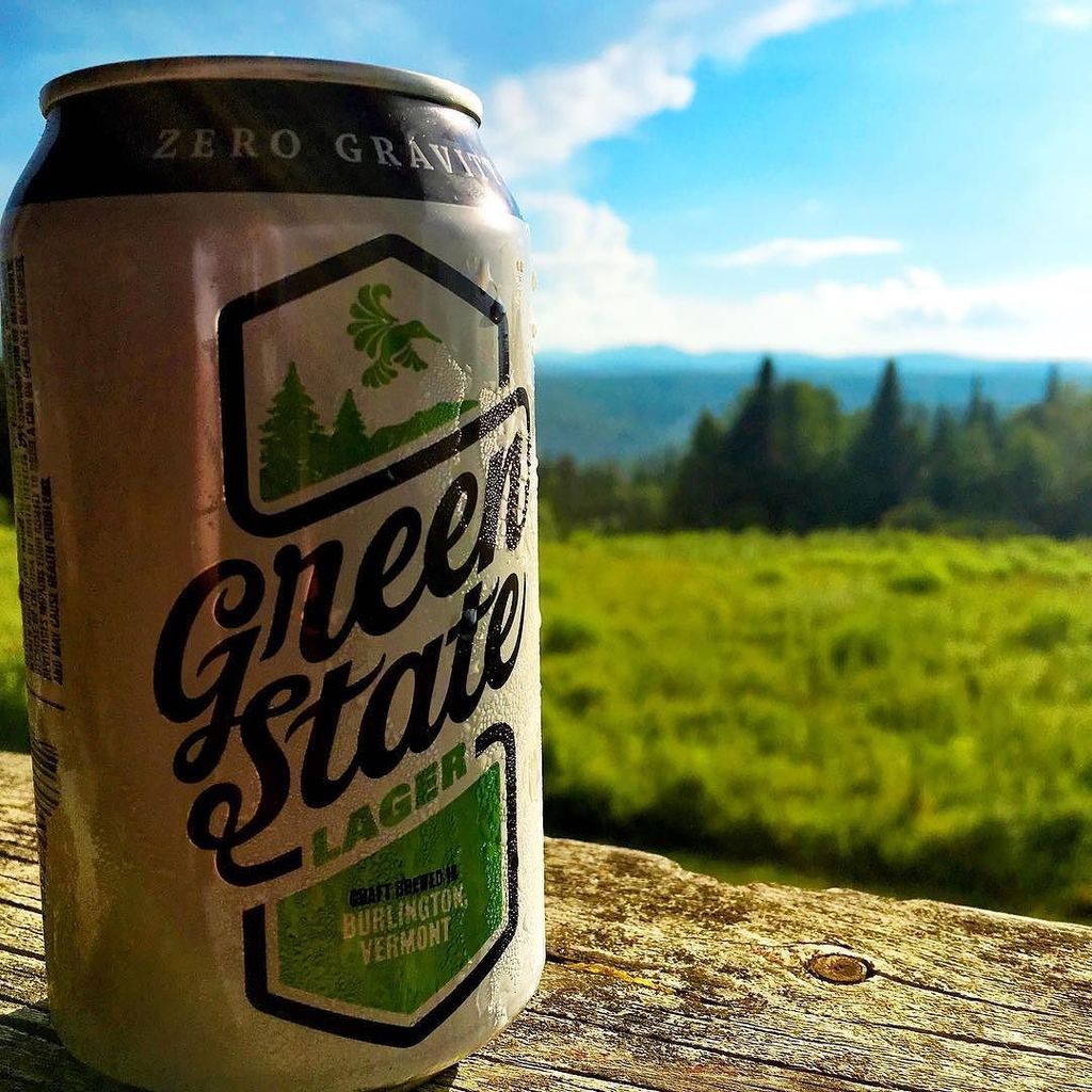 bluebirdvermont's tweet photo. @zerogravitybeer #perfect #summer 
#sipper #vermont #vtbeer https://t.co/kvxhjExl1J https://t.co/MEP2zuSFND