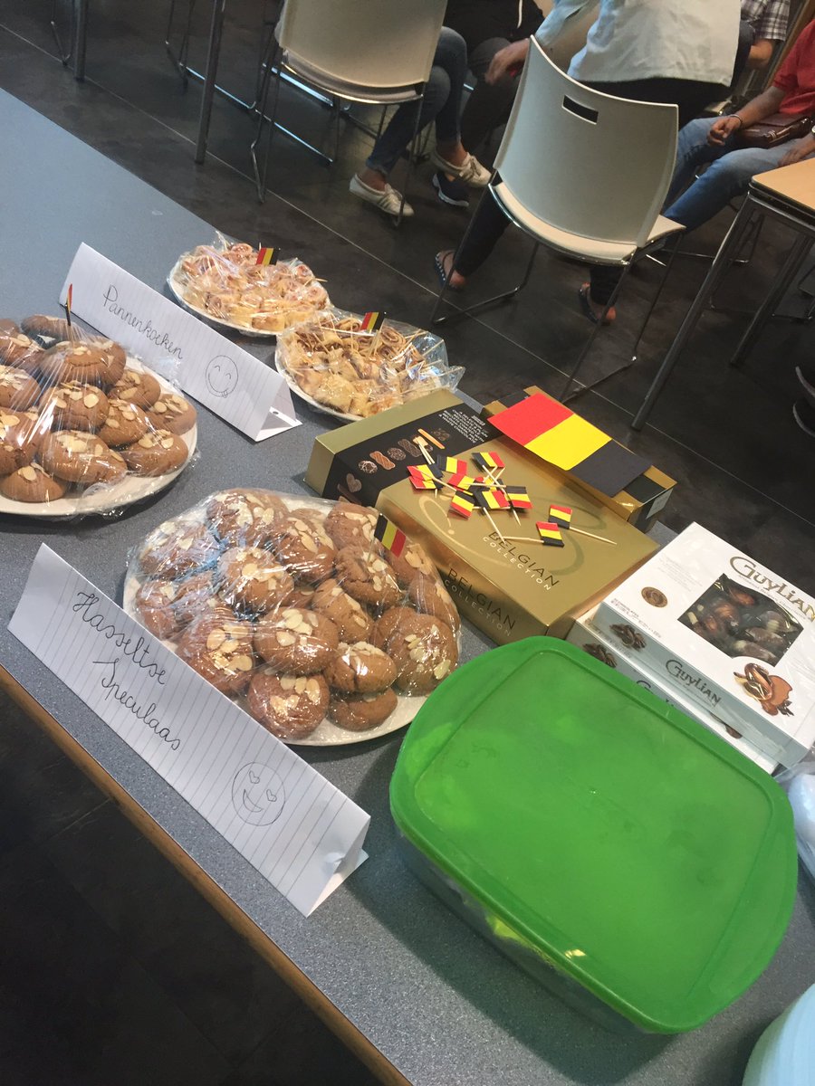 Yummy yummy international food #dishparty <a href="/IBEX_UK/">IBEX UK</a> <a href="/Amelnokaly/">Amira Elnokaly</a> @UniLincolnArts @UOLIntOffice <a href="/isherwoodn/">Noel Isherwood</a>