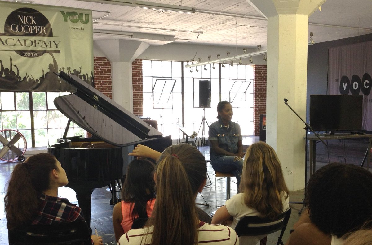 Hearing from ASAP's own <a href="/MereMir/">Mir</a> today at #NickCooperAcademy <a href="/VCS_LA/">The Vocal Corner Store</a>