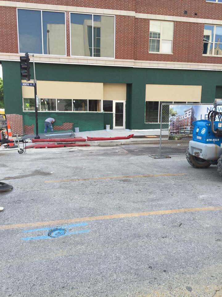 BradyGlass's tweet photo. Starting to come together @ShakesPizza! Exciting project to be involved in. #BetterWithBrady https://t.co/K8c0qHjWPi