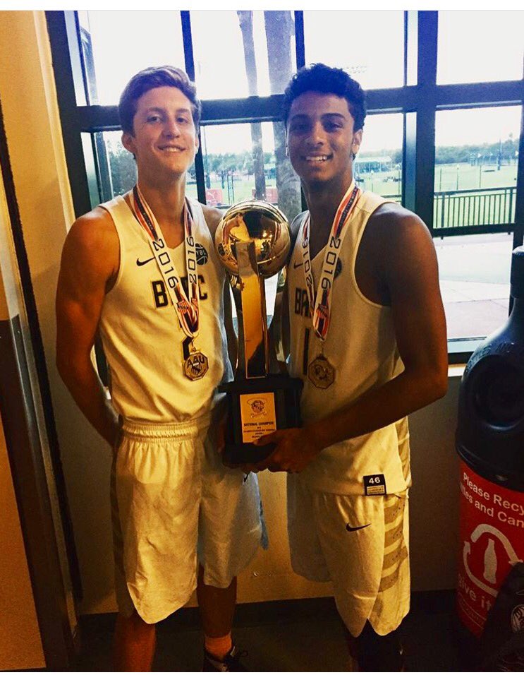 dajphotos's tweet photo. Congrats @BaileyPatella21 !  National Champions!  #GetUpStayUp #AAU_Basketball https://t.co/ZeF1OQLsFh