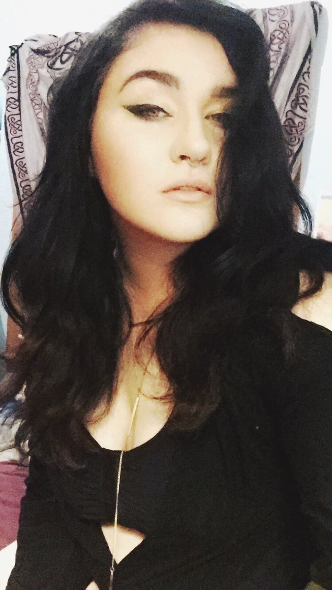 xforcing's tweet image. I'm everyone's mother