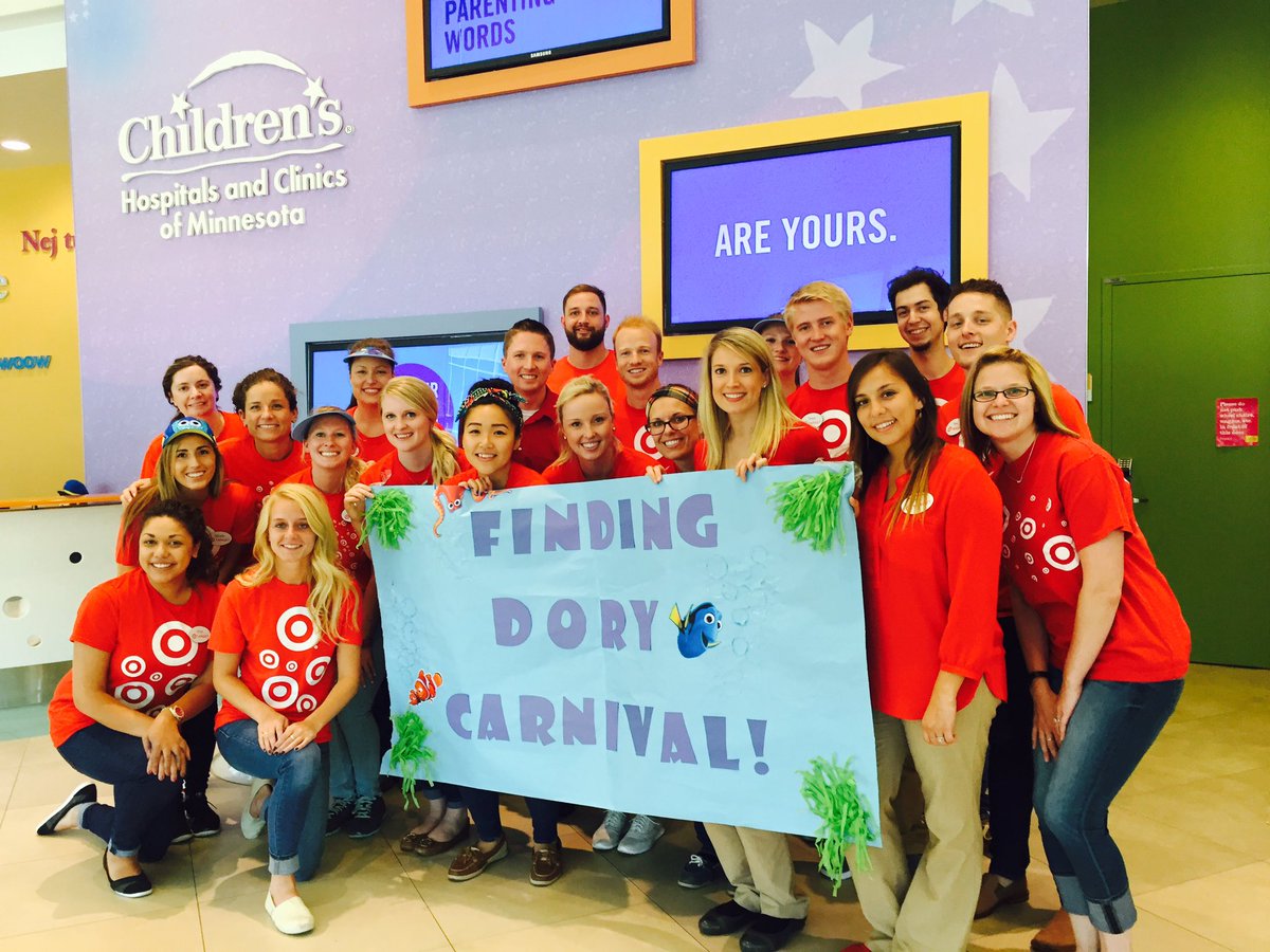 I am so proud to work for such a great company that gives back to the community! @Lklendshoj Nice Work! #D163Interns