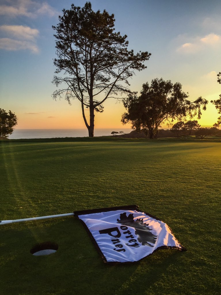 TheRyanBooth's tweet image. Extraordinarily excited to call this my new home course. Thx for the views @TorreyPinesGCSD #localrate #twilightgolf