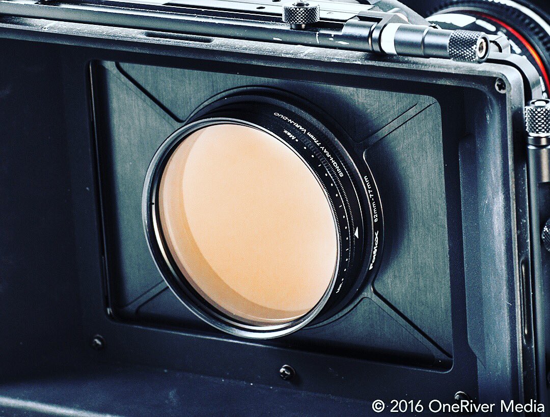 OneRiverMedia's tweet image. #LockCircle #FaderPlate holding Singh Ray Vari-N-Duo in @arri MMB-1 matte box. Another tip:
instagram.com/p/BIBHkdljOR5/