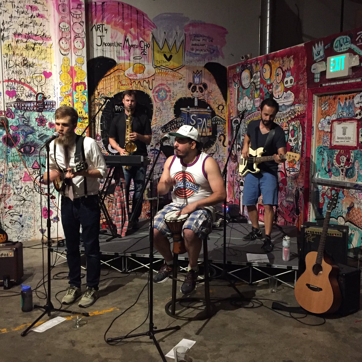 BandMeetsWorld's tweet photo. Big thanks to @BrewyardBeerCo - we had a great time playing Saturday night! #BandMeetsWorld https://t.co/pDsZH7l8PV